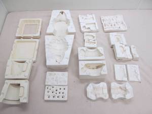 lot 187 image: Plaster molds, Orientals