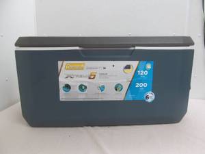 lot 217 image: Coleman cooler