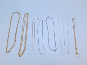 lot 61 image: Womens Jewelry