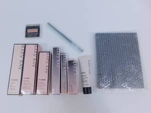 lot 75 image: Mary Kay Makeup Products