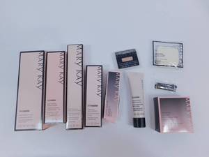 lot 78 image: Mary Kay Makeup Products