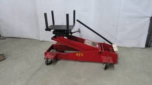 ATD 1 12 Ton Hydraulic Transmission Jack Heavy Duty