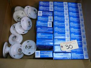 Keyless Plastic Lamp Holders