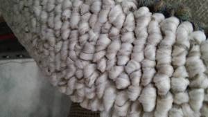 lot 33 image: LARGE ROLL OF CARPET