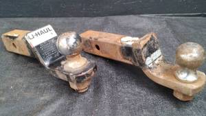 lot 39 image: 2 HITCHES WITH 2 BALLS