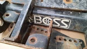 lot 51 image: BOSS PLOW MOUNT