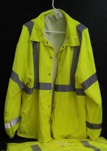 lot 28 image: SAFTEY JACKETS