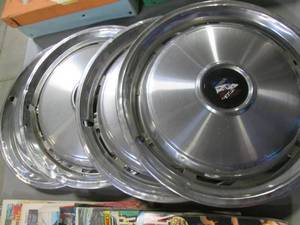 Set of (4) Vintage Buick Hub Caps ...