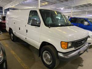 2005 Ford Econoline Cargo Van