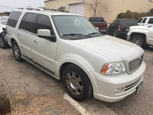2006 Lincoln Navigator AWD...NO RESERVE