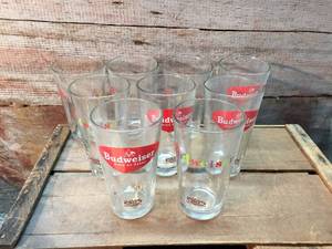 lot 35 image: 9 Budweiser Collector Series Beer Glasses