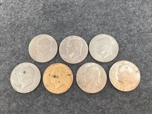 lot 54 image: 1971-1972 Eisenhower Dollar Coins