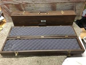 lot 93 image: 2 Handy StorageTravel Carry Boxes