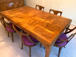 lot 2 image: Gorgeous Dining Room TableChairs
