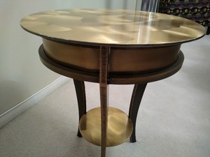 lot 6 image: Elegant Brass SideAccent Table with Brushed TopSurface