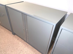 lot 89 image: Three Contemporary Cabinets