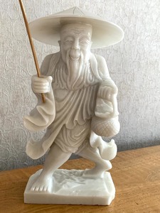 lot 123 image: Quartz Carved Asian Figurine
