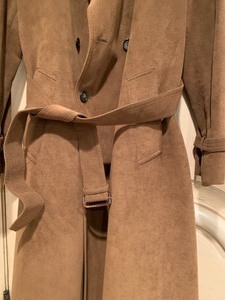 lot 142 image: Jeffrey Banks of Lakeland Vintage Mens Coat  (Ultra Suede)