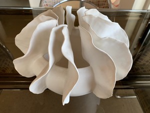 lot 130 image: Unique Pottery Piece