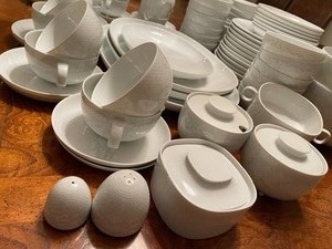 lot 27 image: Rosenthal Dish Set- Studio Line Cumulus