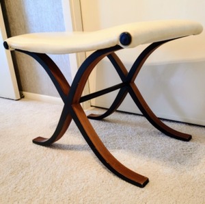 lot 113 image: Vintage Very Cool Bench