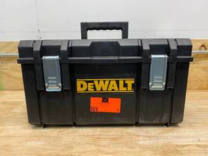 DEWALT Mechanics Tool Set (226-Piece) with TOUGHSYSTEM 22 in. Medium Tool Box