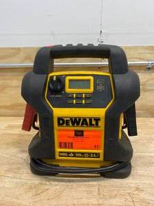 DEWALT 1400 Peak Amp Jump Starter with Digital Compressor