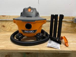 RIDGID 6 Gal. 3.5-Peak HP NXT WetDry Shop Vacuum with Filter, Hose and Accessories