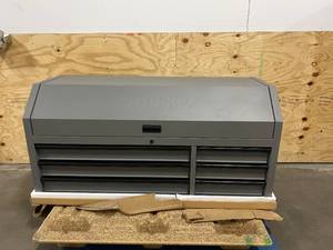 HUSKY 56 Top Chest