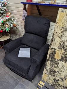lot 12 image: Microfiber Wingback Recliner, Black