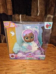 lot 164 image: Cry Babies Pearly Doll