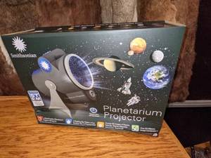lot 115 image: Smithsonian Planetarium Projector