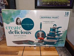 lot 98 image: Rachel Ray Create Delicious Enameled Aluminum Cookware Set