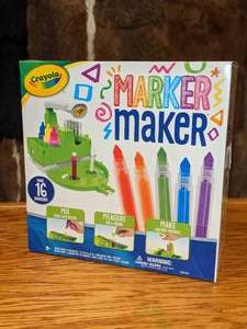 lot 315 image: Crayola Marker Maker Set
