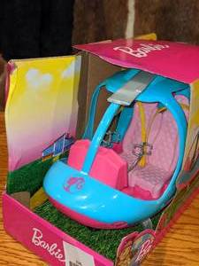 lot 226 image: Barbie Dreamhouse Adventures Helicopter
