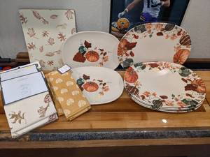 lot 173 image: Threshold Fall Stoneware Serving Pieces & Linens