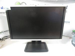 lot 32 image: HP&nbspCompaq LA2405x-
