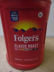 lot 38 image: Folgers Coffee