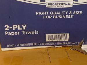 lot 53 image: Sparkle Paper Towels