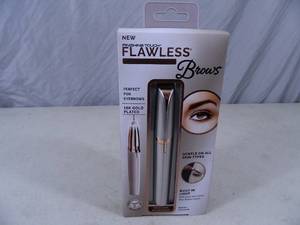 lot 35 image: Flawless Brows