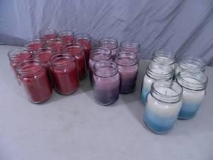 lot 90 image: 20 New Soy-Blend Candles