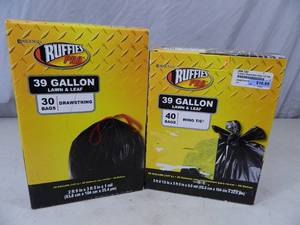 lot 72 image: 70 New Garbage Bags