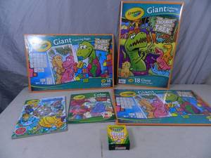 lot 91 image: New Crayola Coloring Items