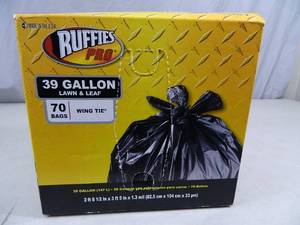 lot 114 image: 70 New Large Garbage Bags