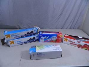 lot 156 image: 5 New Open Box Storage Bags