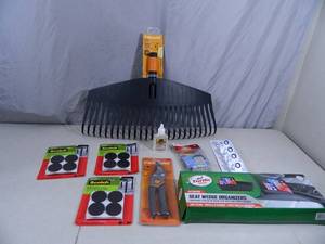 lot 184 image: Tools and Household Supplies