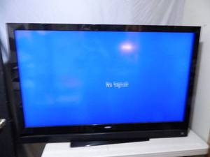 lot 1 image: Vizio 55 Inch Flatscreen TV