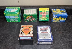 lot 154 image: Assorted Late 80sEarly 90s Baseball Cards in Original Boxes