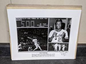 lot 49 image: Frank Robinson 500th Home Run Commemorative Signed Print