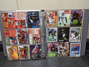 lot 177 image: Lot of Deoin Sanders Trading Cards